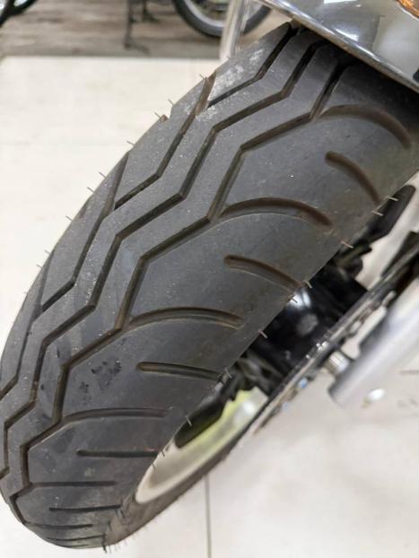 YAMAHA XVS MidnightStar 950, Foto 6