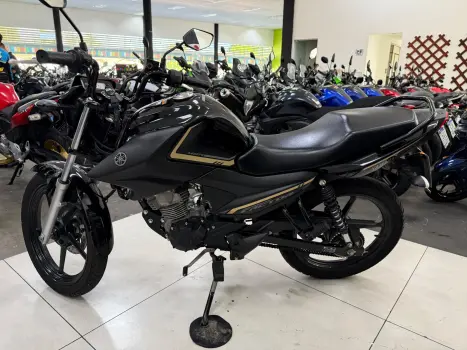 YAMAHA YBR 125 , Foto 3