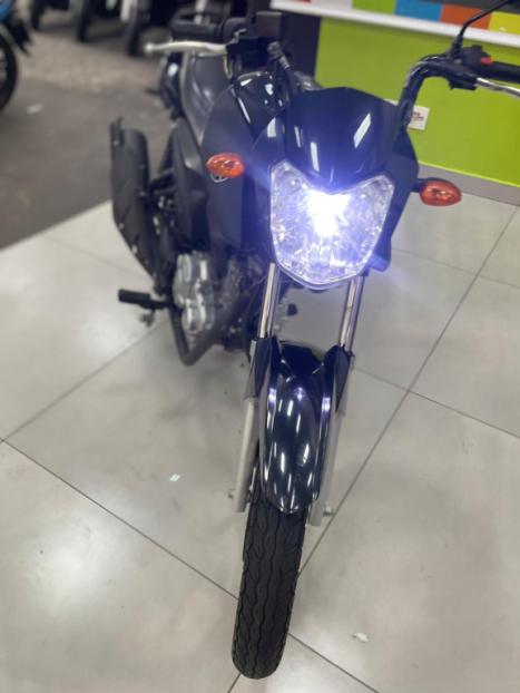 YAMAHA YBR 125 ED, Foto 3