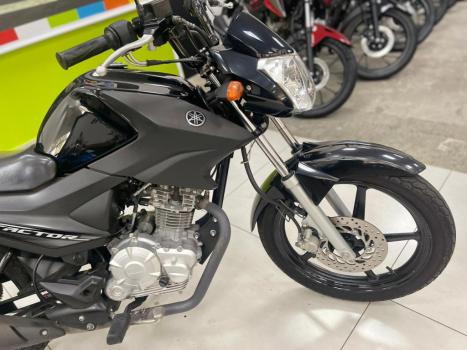YAMAHA YBR 125 ED, Foto 5