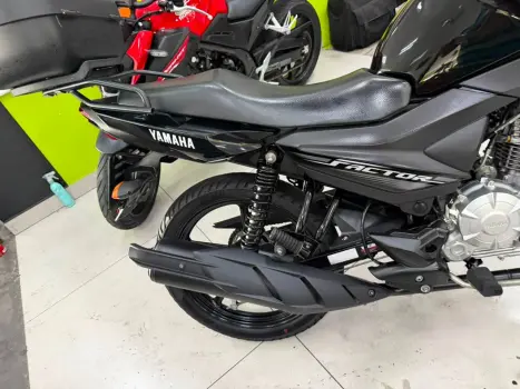 YAMAHA YBR 125 FACTOR ED, Foto 11