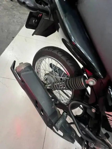 YAMAHA YBR 125 FACTOR ED, Foto 3