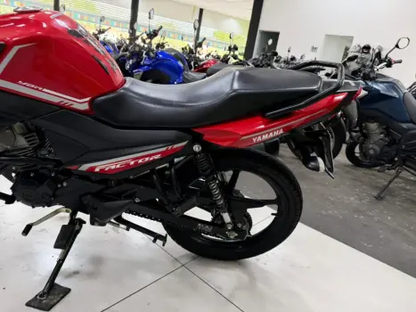 YAMAHA YBR 150 FACTOR ED, Foto 8