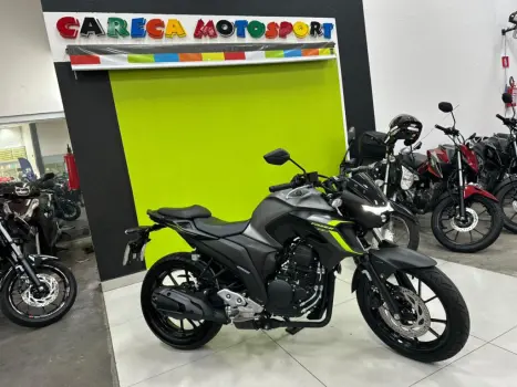 YAMAHA YS Fazer 250 , Foto 1