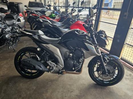 YAMAHA YS Fazer 250 , Foto 5