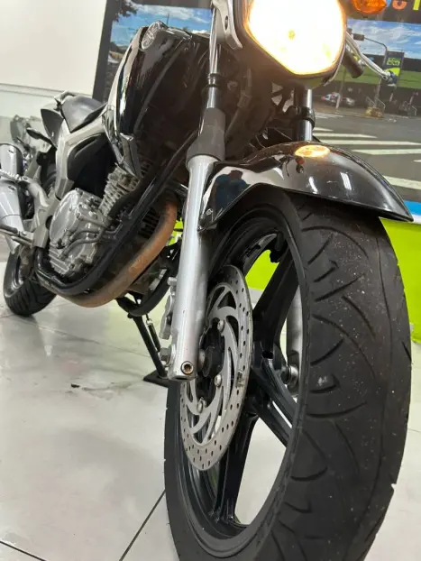 YAMAHA YS Fazer 250 , Foto 4