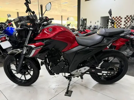 YAMAHA YS Fazer 250 , Foto 5