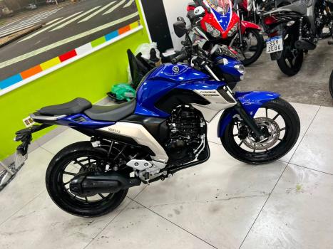 YAMAHA YS Fazer 250 , Foto 1