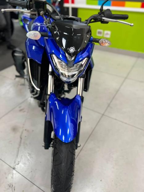 YAMAHA YS Fazer 250 , Foto 6