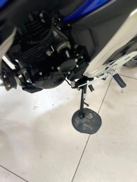 YAMAHA YS Fazer 250 , Foto 8