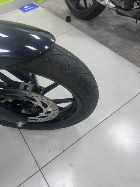 YAMAHA YS Fazer 250 , Foto 5