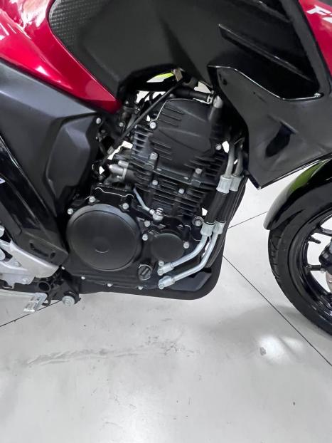 YAMAHA YS Fazer 250 , Foto 2