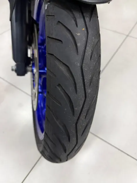 YAMAHA YZF R15 150 , Foto 5