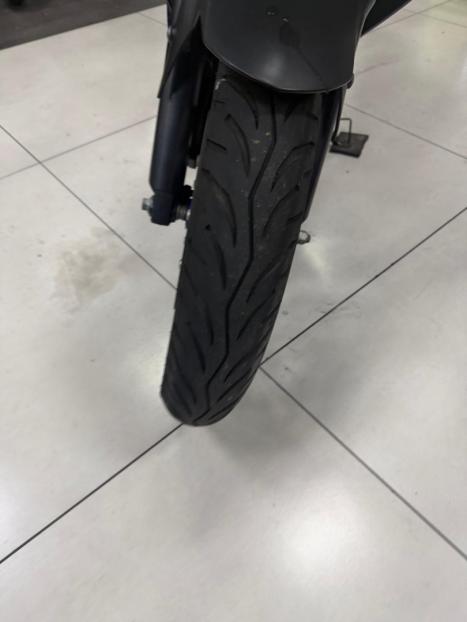 YAMAHA YZF R15 150 , Foto 9