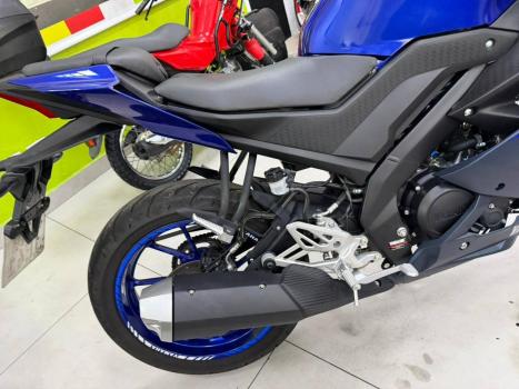 YAMAHA YZF R15 150 , Foto 12