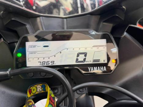 YAMAHA YZF R15 150 , Foto 10