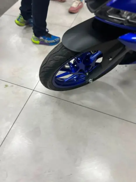 YAMAHA YZF R15 150 , Foto 11
