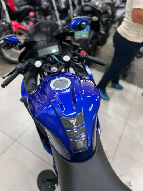 YAMAHA YZF R15 150 , Foto 13