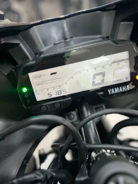 YAMAHA YZF R15 150 , Foto 14