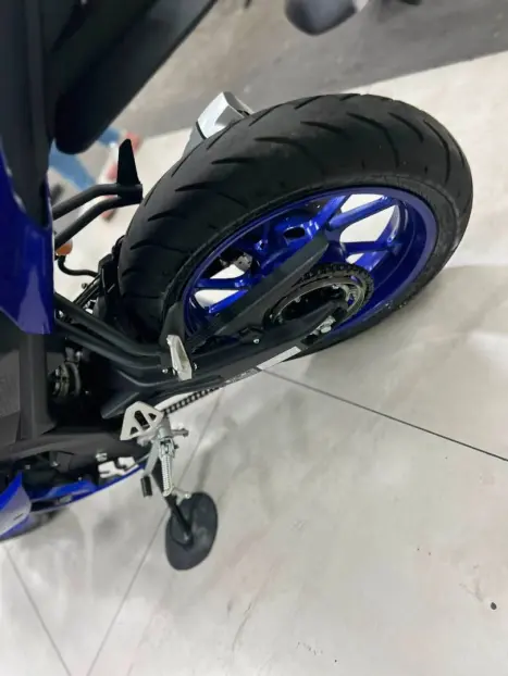 YAMAHA YZF R15 150 , Foto 15