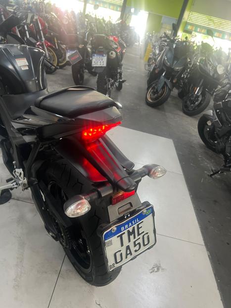 YAMAHA YZF R15 150 , Foto 11