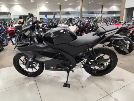 YAMAHA YZF R15 150 ABS, Foto 6