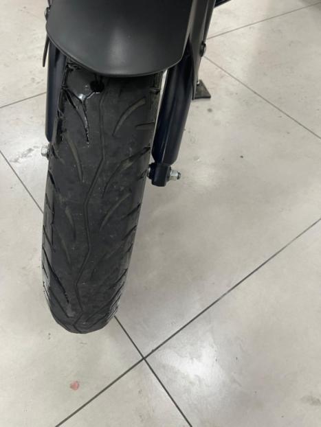 YAMAHA YZF R15 150 ABS, Foto 4