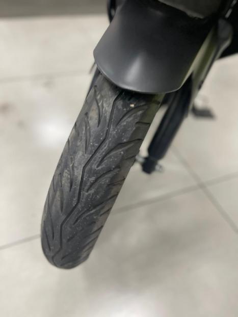 YAMAHA YZF R15 150 ABS, Foto 3