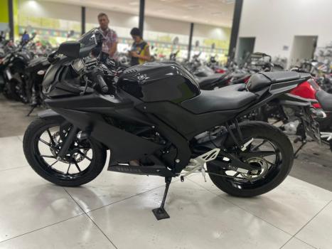 YAMAHA YZF R15 150 ABS, Foto 9