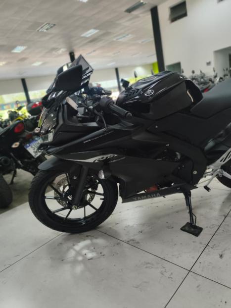 YAMAHA YZF R15 150 ABS, Foto 6