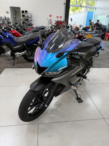 YAMAHA YZF R15 150 ABS, Foto 14