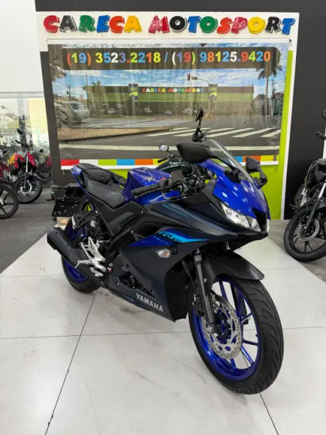 YAMAHA YZF R15 150 ABS, Foto 1