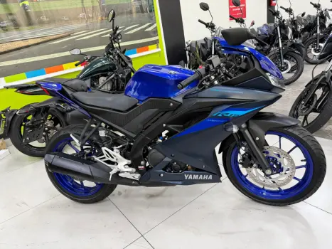 YAMAHA YZF R15 150 ABS, Foto 6