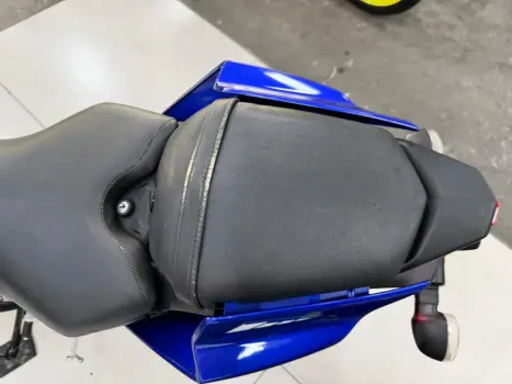 YAMAHA YZF R15 150 ABS, Foto 9
