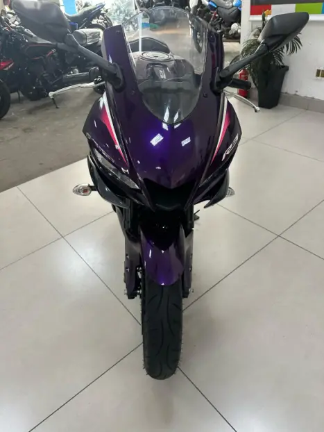 YAMAHA YZF R3 320 ABS, Foto 6