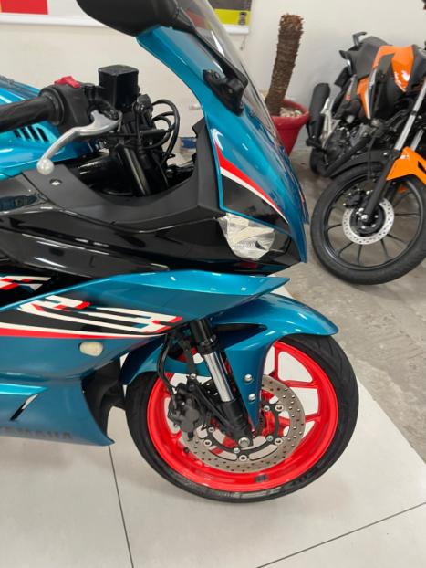 YAMAHA YZF R3 320 ABS, Foto 5