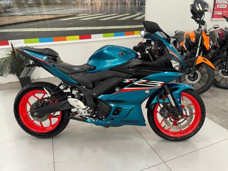 YAMAHA YZF R3 320 ABS, Foto 13