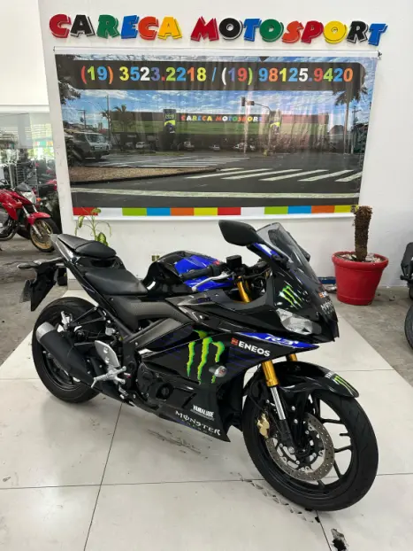 YAMAHA YZF R3 320 ABS, Foto 15