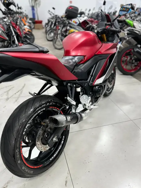 YAMAHA YZF R3 320 ABS, Foto 8