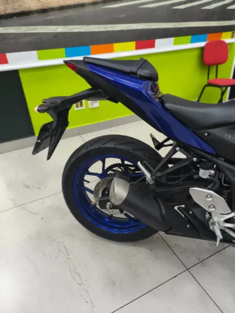 YAMAHA YZF R3 320 ABS, Foto 7