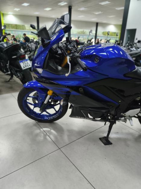 YAMAHA YZF R3 320 ABS, Foto 6