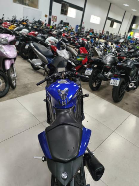 YAMAHA YZF R3 320 ABS, Foto 7