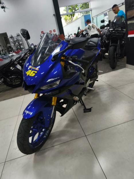 YAMAHA YZF R3 320 ABS, Foto 12