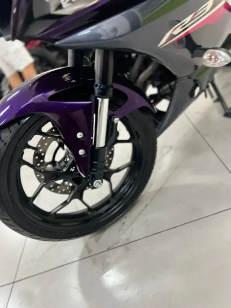 YAMAHA YZF R3 320 ABS, Foto 14