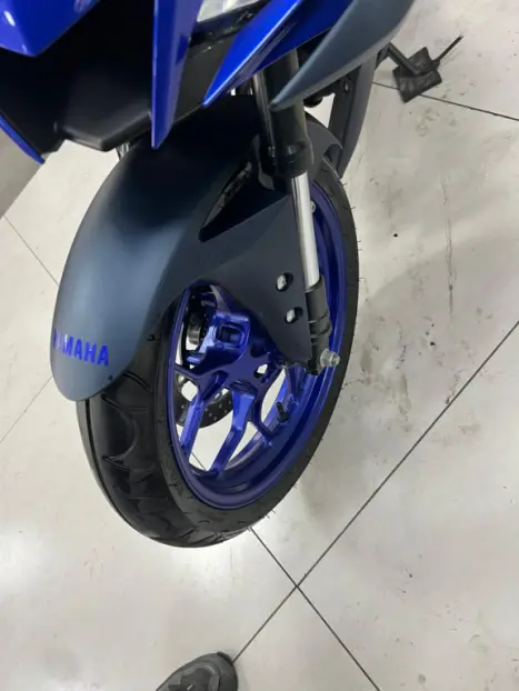 YAMAHA YZF R3 320 ABS, Foto 13