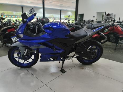 YAMAHA YZF R3 320 ABS, Foto 10