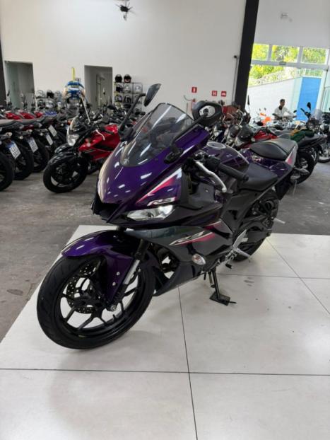 YAMAHA YZF R3 320 ABS, Foto 5