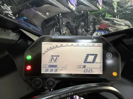 YAMAHA YZF R3 320 ABS, Foto 12