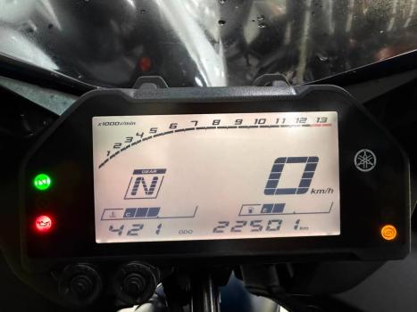 YAMAHA YZF R3 320 ABS, Foto 12