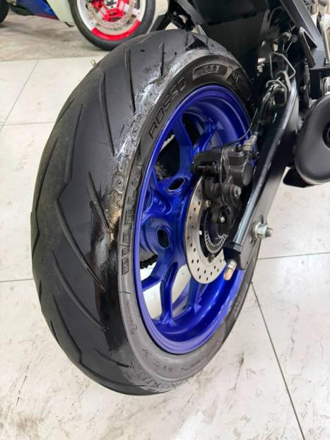 YAMAHA YZF R3 320 ABS, Foto 14